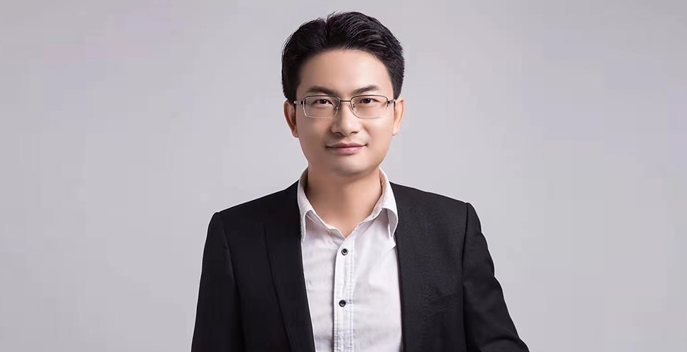 猿金刚:十年打破欧美垄断,从濒临破产到隐形冠军,这个江西人凭什