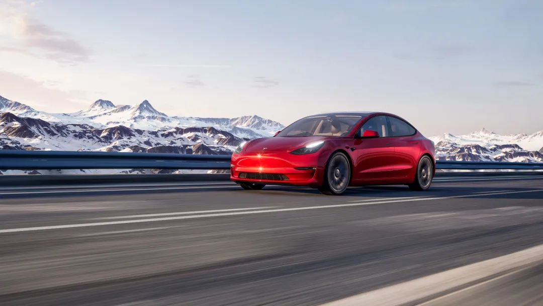 托底起火,电池报废!特斯拉Model3底盘低怎么办?1个方法就能解决